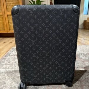 Louis Vuitton horizon 55 monogram eclipse rolling suitcase
